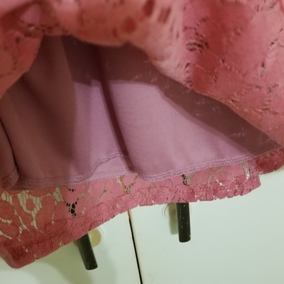 Top - Picture 2 of 4